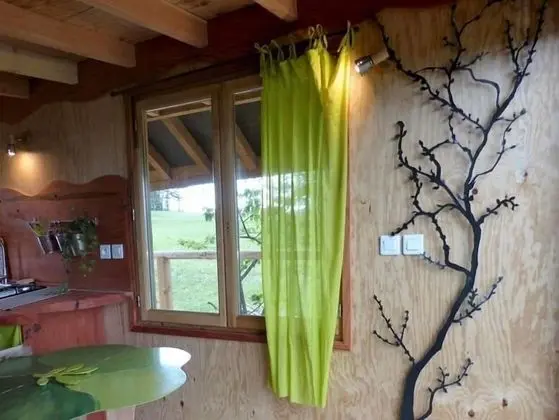 Ağaç Ev, Özel Banyo, Dağ Manzaralı (La Cabane des Cerfs )