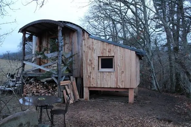 Kır Evi, Özel Banyo, Dağ Manzaralı (la Tanière aux Loups)