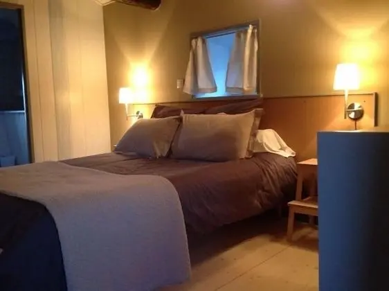 Tek Büyük Yataklı Oda (Colombier)