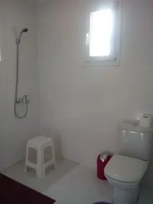 Üç Kişilik Oda