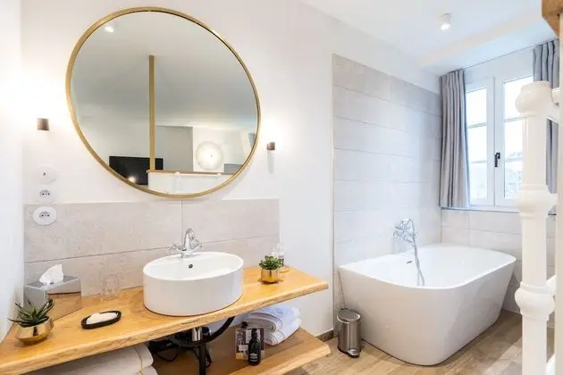 Classic Tek Büyük Yataklı Oda (Teeny Room)