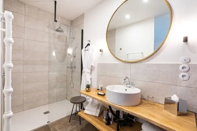 Classic Tek Büyük Yataklı Oda (Teeny Room)