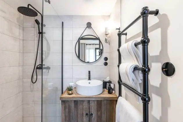 Classic Tek Büyük Yataklı Oda (Teeny Room)