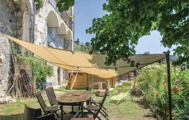 Kır Evi