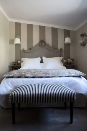 Standard Tek Büyük Yataklı Oda, Banyolu/Duşlu, Bahçe Manzaralı