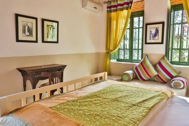 Standard Tek Büyük Yataklı Oda, Bahçe Manzaralı