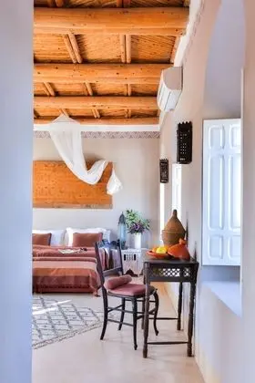 Superior Tek Büyük Yataklı Oda, Manzaralı