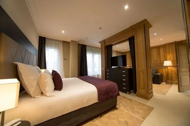 Executive Tek Büyük Yataklı Oda