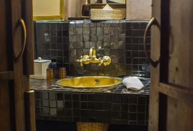 Üç Kişilik Oda, Banyolu/Duşlu (Atlas)