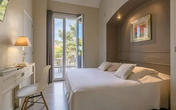 Comfort Oda, Deniz Manzaralı (Confort 1er étage terrasse)