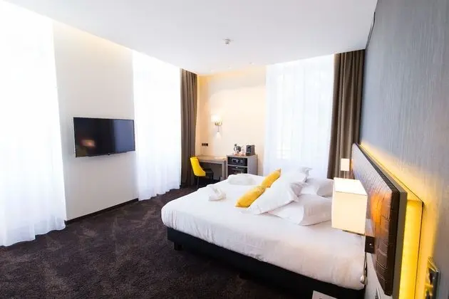 Classic Tek Büyük Yataklı Oda, Şehir Manzaralı (Verdunoise)