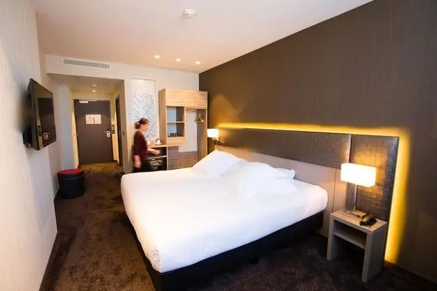 Classic Tek Büyük Yataklı Oda, Şehir Manzaralı (Verdunoise)