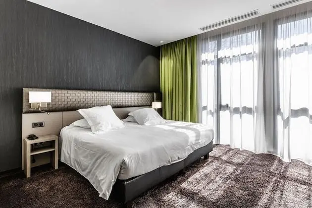 Superior Tek Büyük Yataklı Oda, Bahçe Manzaralı (Flâneuse)