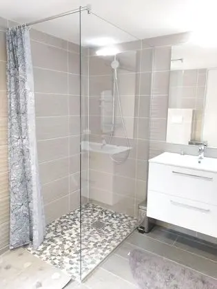 Classic Kır Evi, Özel Banyo (Coquelicot)