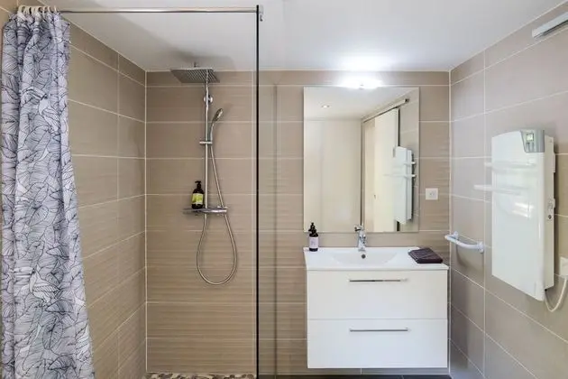 Classic Kır Evi, Özel Banyo (Coquelicot)