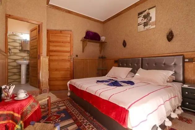 Süit, Balkon (Akswal)