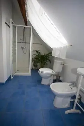 Standard Tek Büyük Yataklı Oda (La tete dans les nuages)