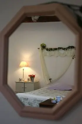 Tek Büyük Yataklı Oda (Romantique)