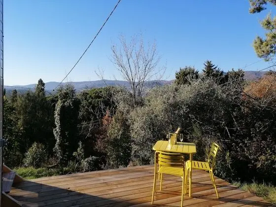Panoramic Stüdyo, Tepe Manzaralı