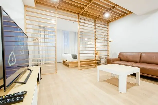 Çatı Katı (Loft), 1 Büyük (Queen) Boy Yatak ve Çekyat (LC103)