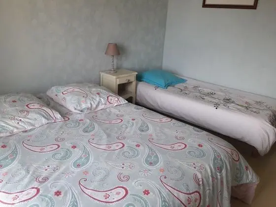 Üç Kişilik Oda (Coquelicot)