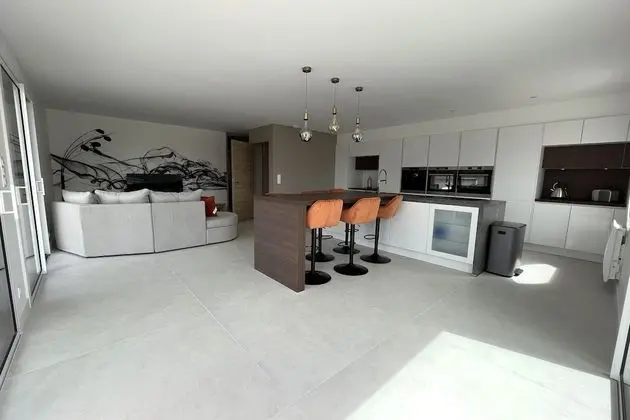 Deluxe Apart Daire, Sıcak Su Havuzu (3 Blanc avec Jacuzzi)