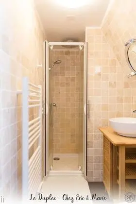 Dubleks, Banyolu/Duşlu (Le Duplex)