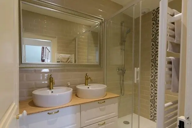 Apart Daire, Banyolu/Duşlu (Majestic 1er Etage)