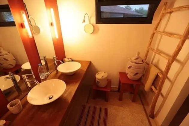Comfort Tek Büyük Yataklı Oda, Balkon, Bahçe Manzaralı