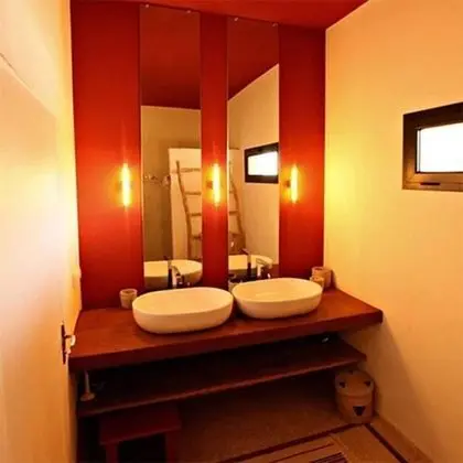 Süit, Balkon, Bahçe Manzaralı