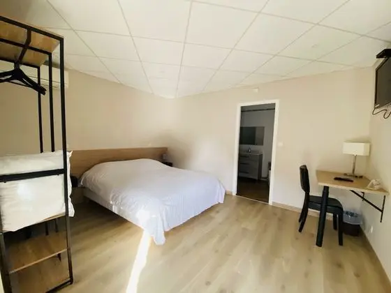 Comfort Tek Büyük Yataklı Oda (Balneo)