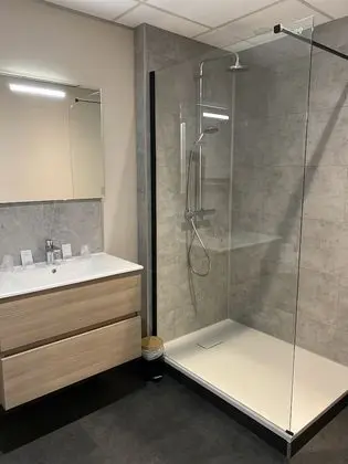 Comfort Tek Büyük Yataklı Oda (Bathtub)