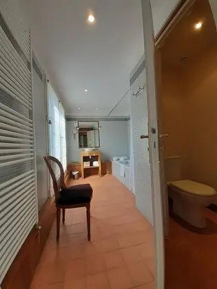 Superior Tek Büyük veya İki Ayrı Yataklı Oda