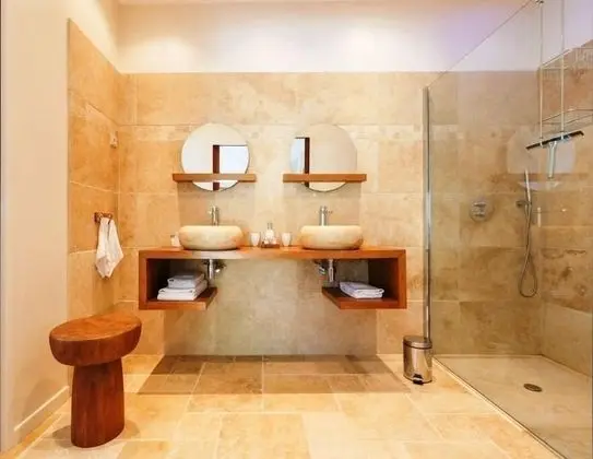 Deluxe Tek Büyük Yataklı Oda, Özel Banyo