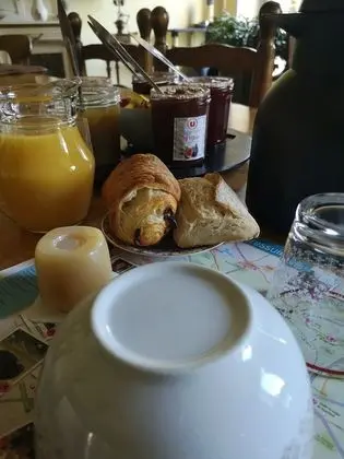 Classic Tek Büyük Yataklı Oda (Fleur)