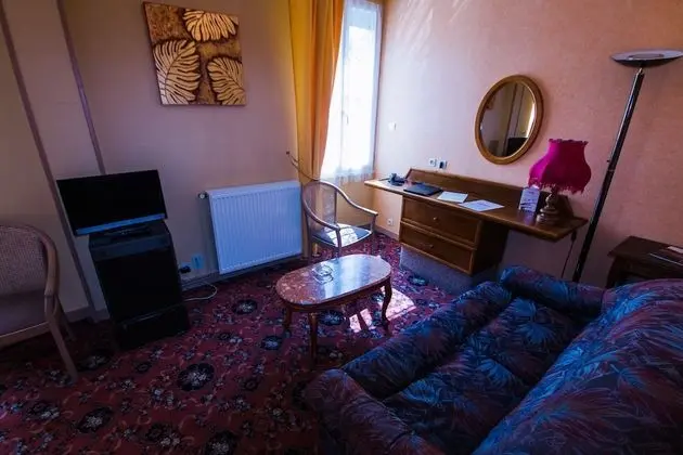 Comfort Tek Büyük Yataklı Oda