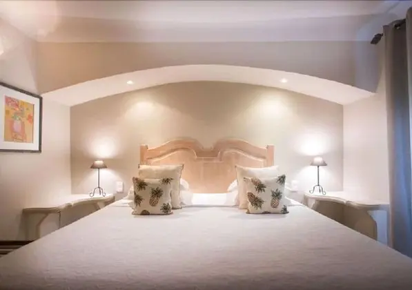 Comfort Tek Büyük Yataklı Oda