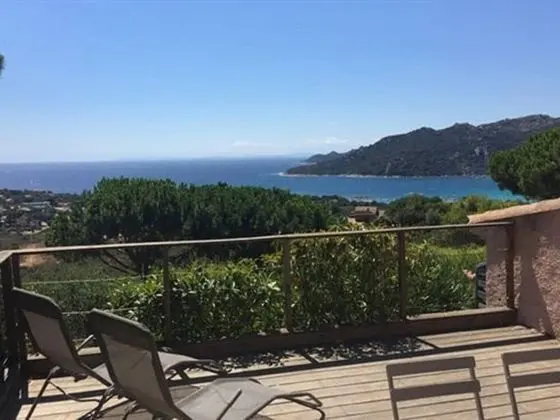 Classic Villa, Deniz Manzaralı