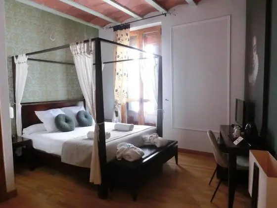 Deluxe Tek Büyük Yataklı Oda