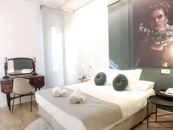 Superior Tek Büyük veya İki Ayrı Yataklı Oda