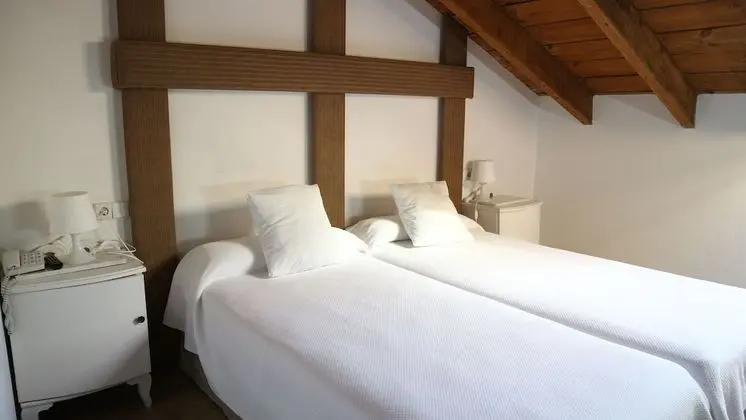 Superior Tek Büyük veya İki Ayrı Yataklı Oda