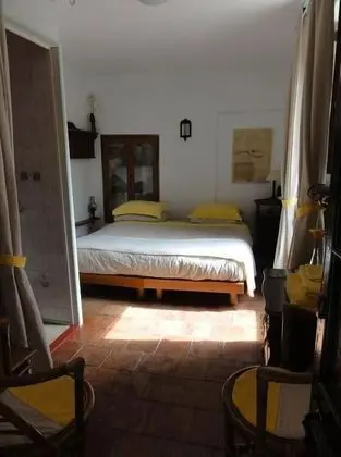 Economy Tek Büyük Yataklı Oda (Concert)