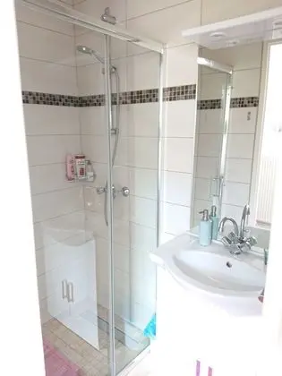 Economy Tek Büyük Yataklı Oda (Concert)