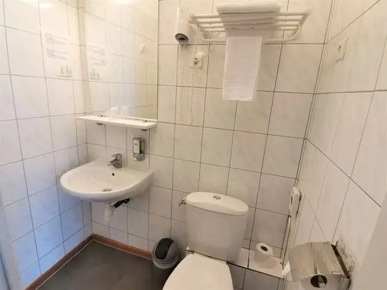 Classic Tek Büyük Yataklı Oda