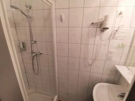 Classic Tek Büyük Yataklı Oda