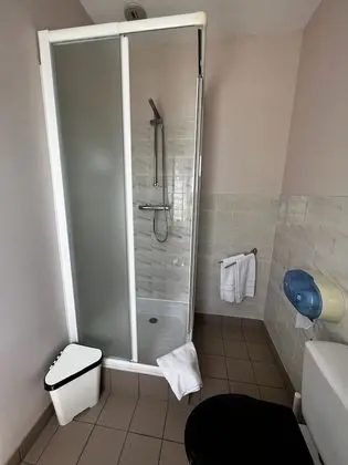 Classic Tek Büyük Yataklı Oda