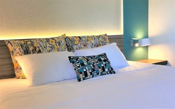 Classic Tek Büyük Yataklı Oda