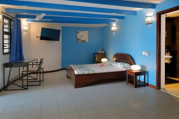Family Stüdyo, Sigara İçilmez, Havuz Manzaralı