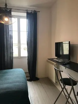 Tek Büyük Yataklı Oda, Sigara İçilmez