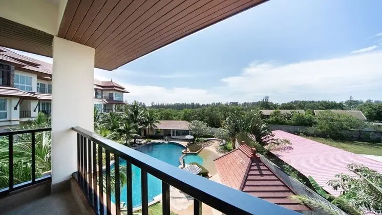 Stüdyo Süit, 1 Yatak Odası, Havuz Manzaralı